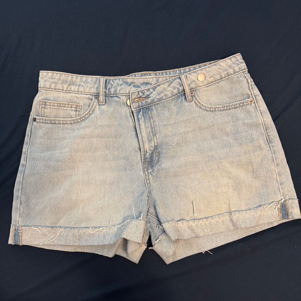 Vici Women's Denim Boyfriend Shorts